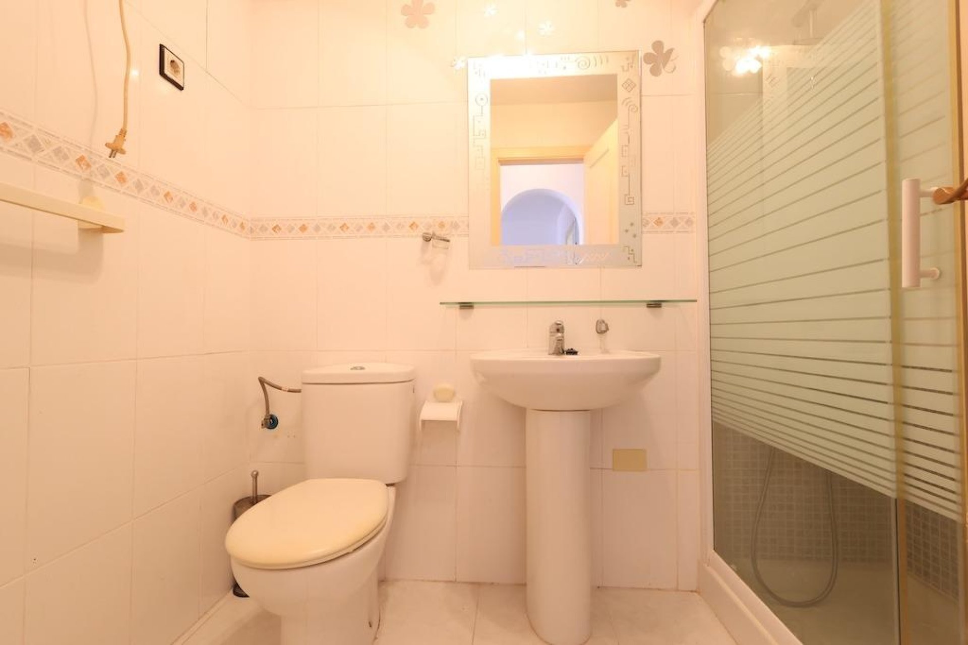 Resale - Bungalow -
Torrevieja - Costa Blanca
