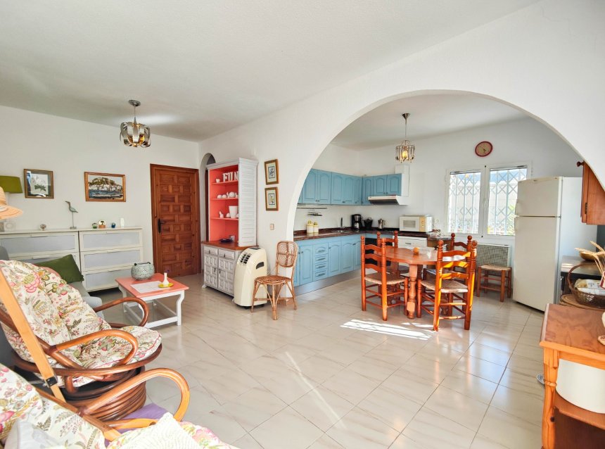 Resale - Bungalow -
Torrevieja - Costa Blanca