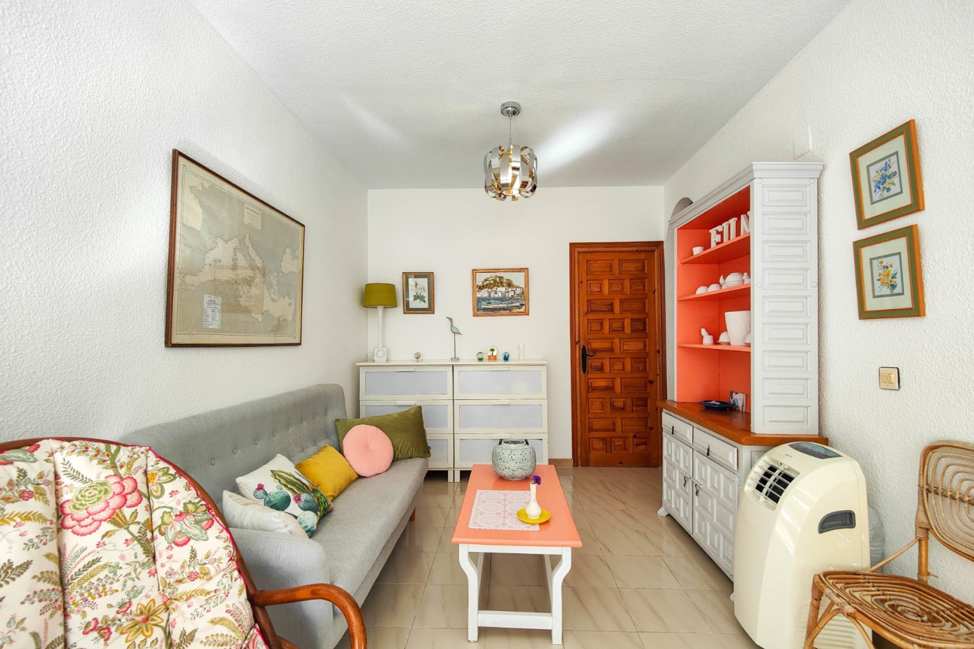 Resale - Bungalow -
Torrevieja - Costa Blanca