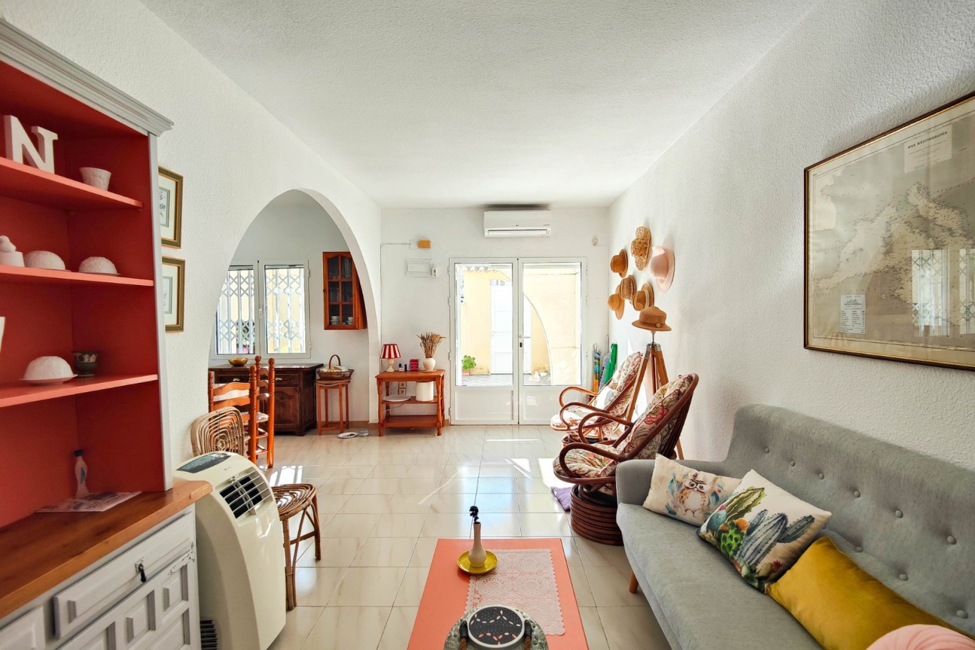 Resale - Bungalow -
Torrevieja - Costa Blanca