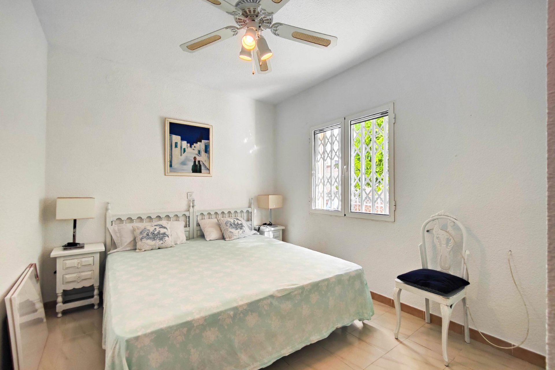Resale - Bungalow -
Torrevieja - Costa Blanca