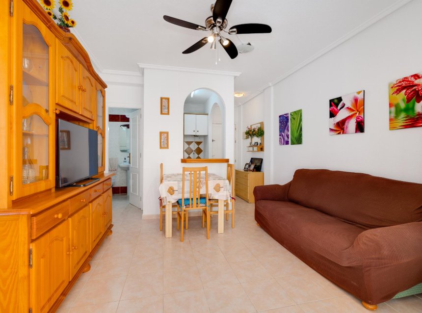 Resale - Bungalow -
Torrevieja - Costa Blanca