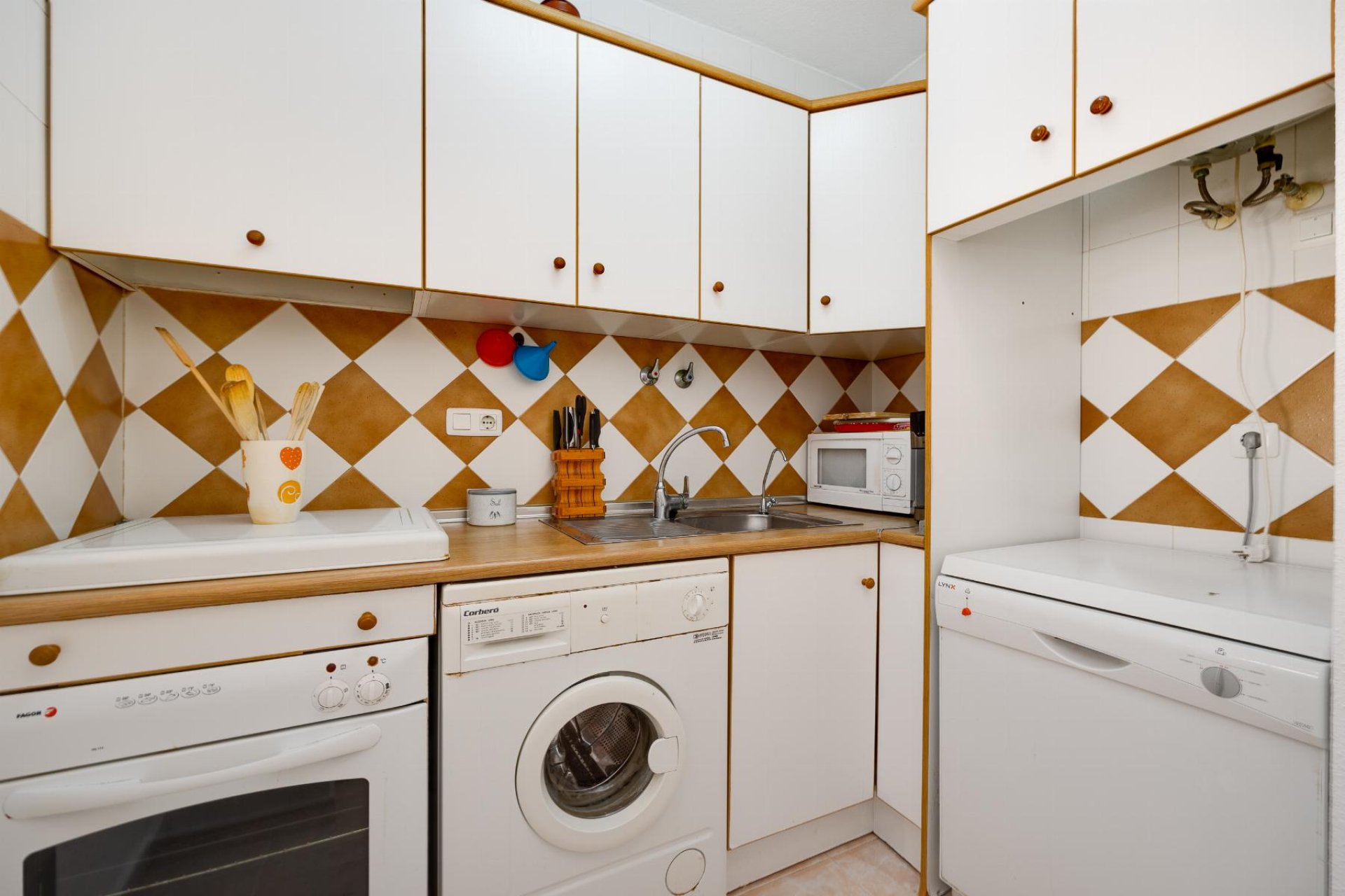 Resale - Bungalow -
Torrevieja - Costa Blanca