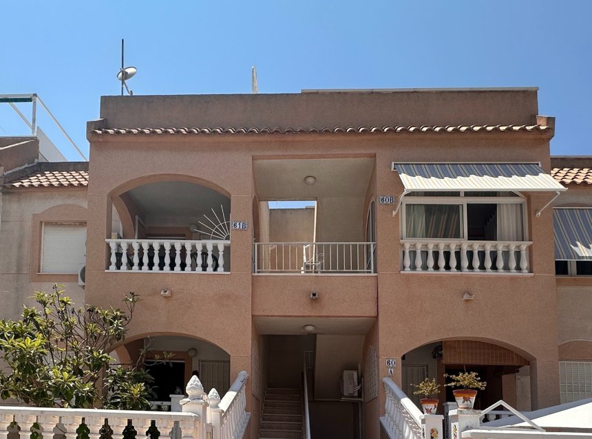 Resale - Bungalow -
Torrevieja - Costa Blanca
