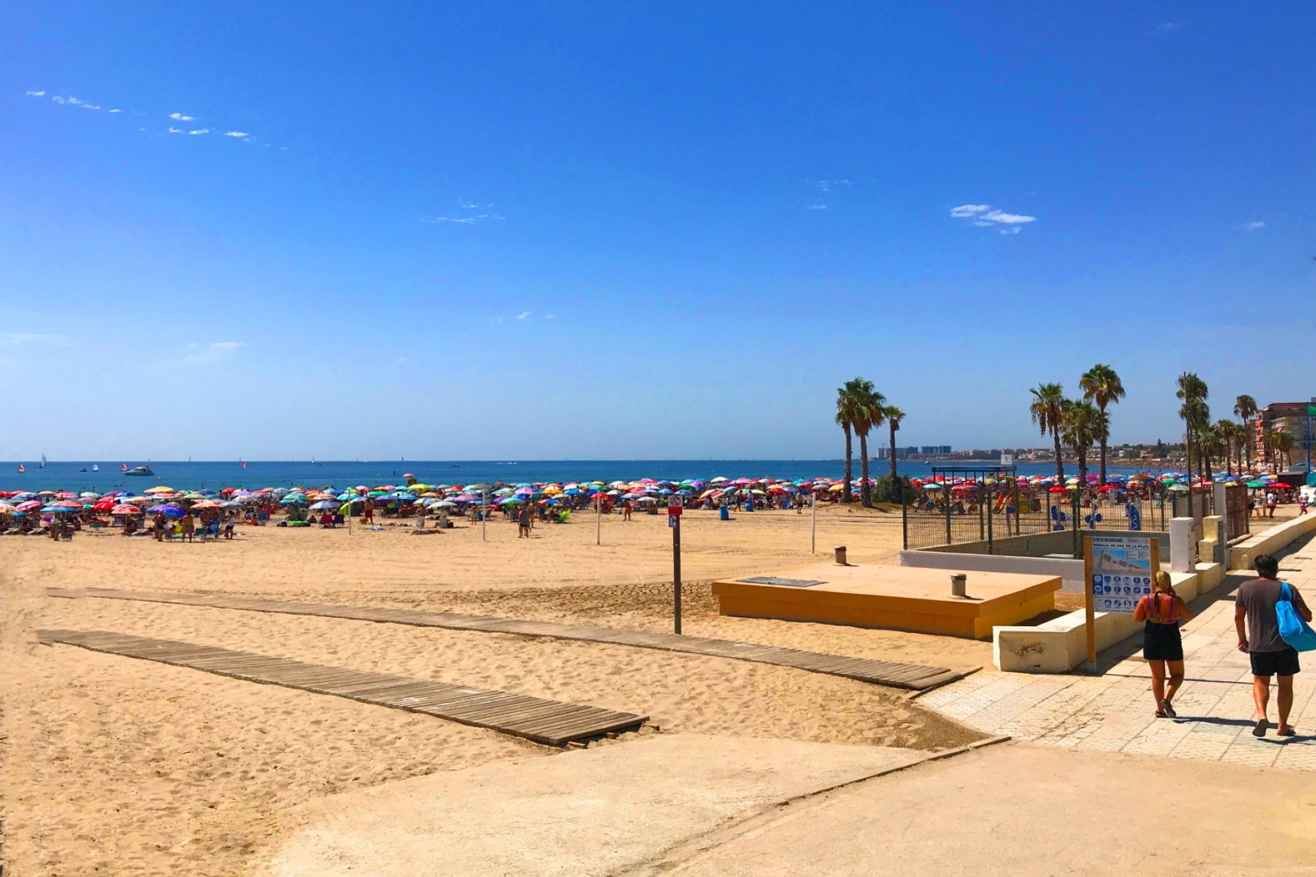 Resale - Bungalow -
Torrevieja - Costa Blanca
