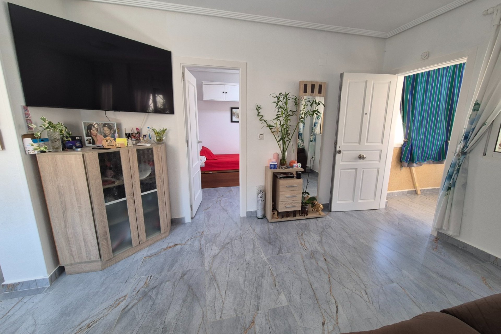 Resale - Bungalow -
Torrevieja - Costa Blanca