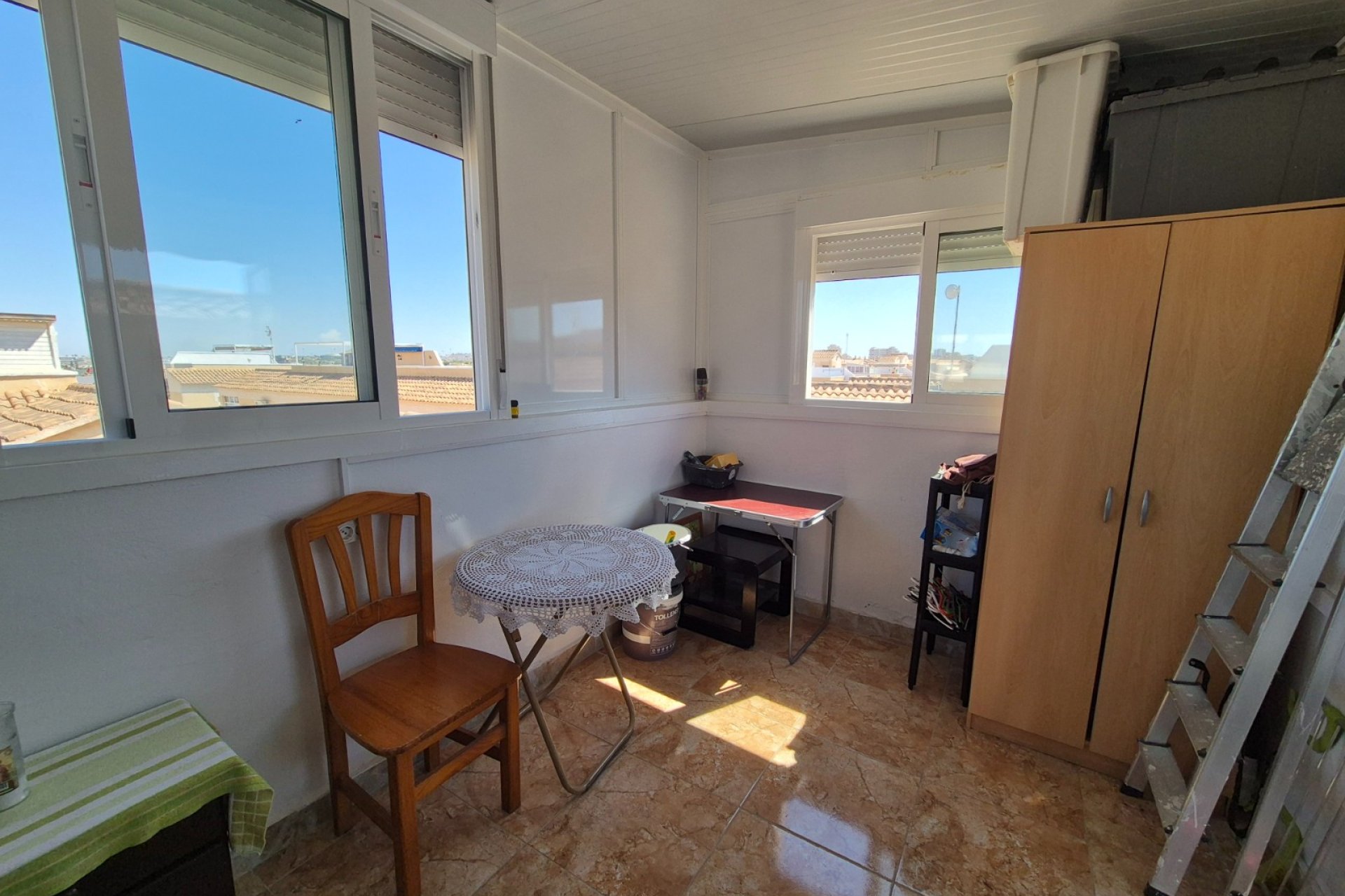 Resale - Bungalow -
Torrevieja - Costa Blanca