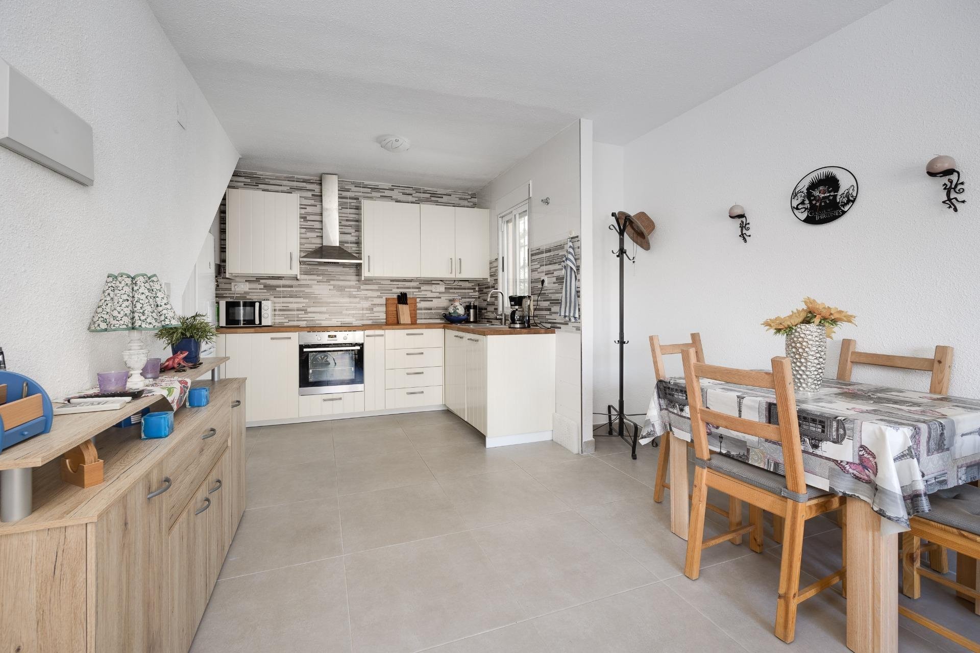 Resale - Bungalow -
Torrevieja - El Chaparral