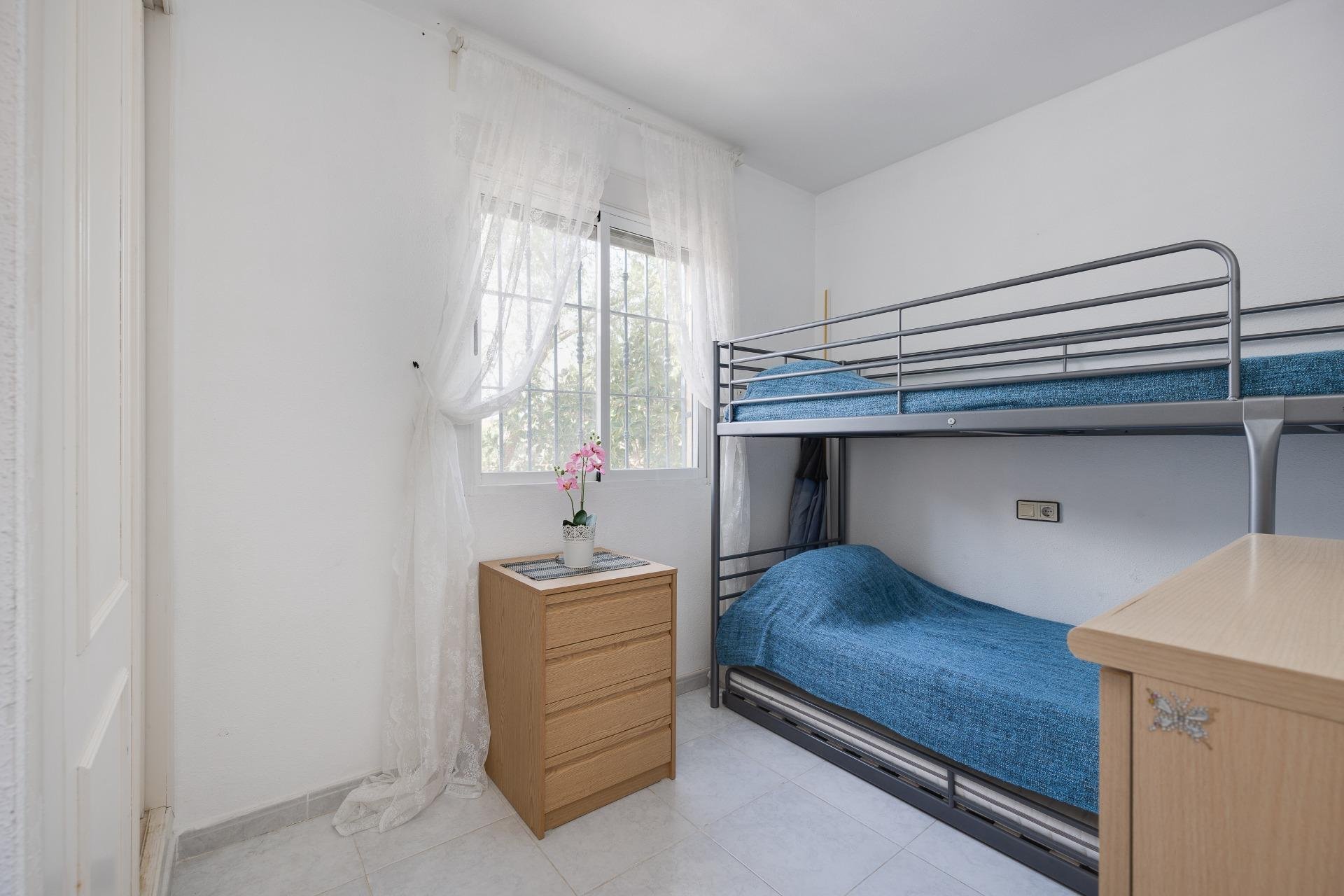 Resale - Bungalow -
Torrevieja - El Chaparral