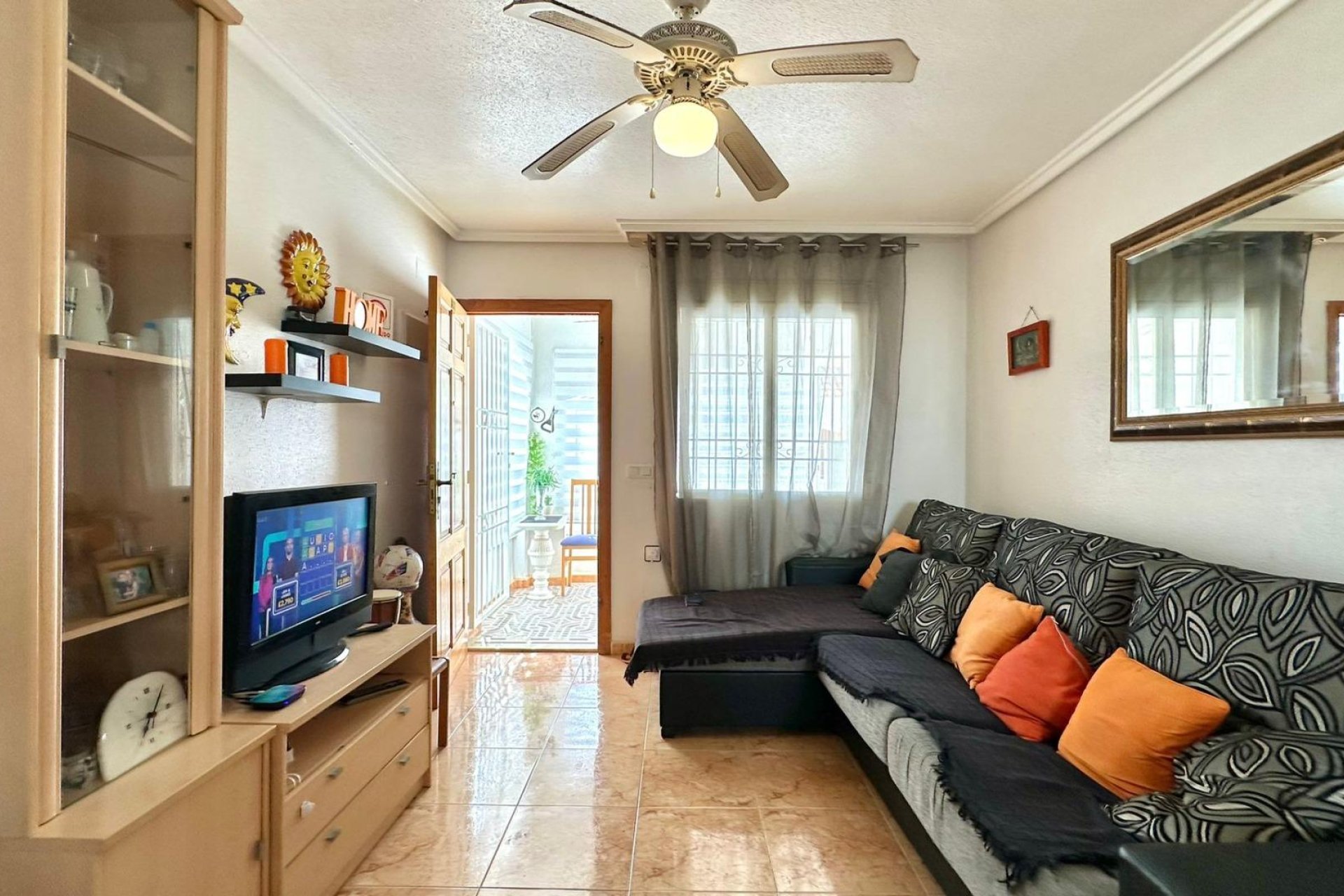 Resale - Bungalow -
Torrevieja - El Limonar