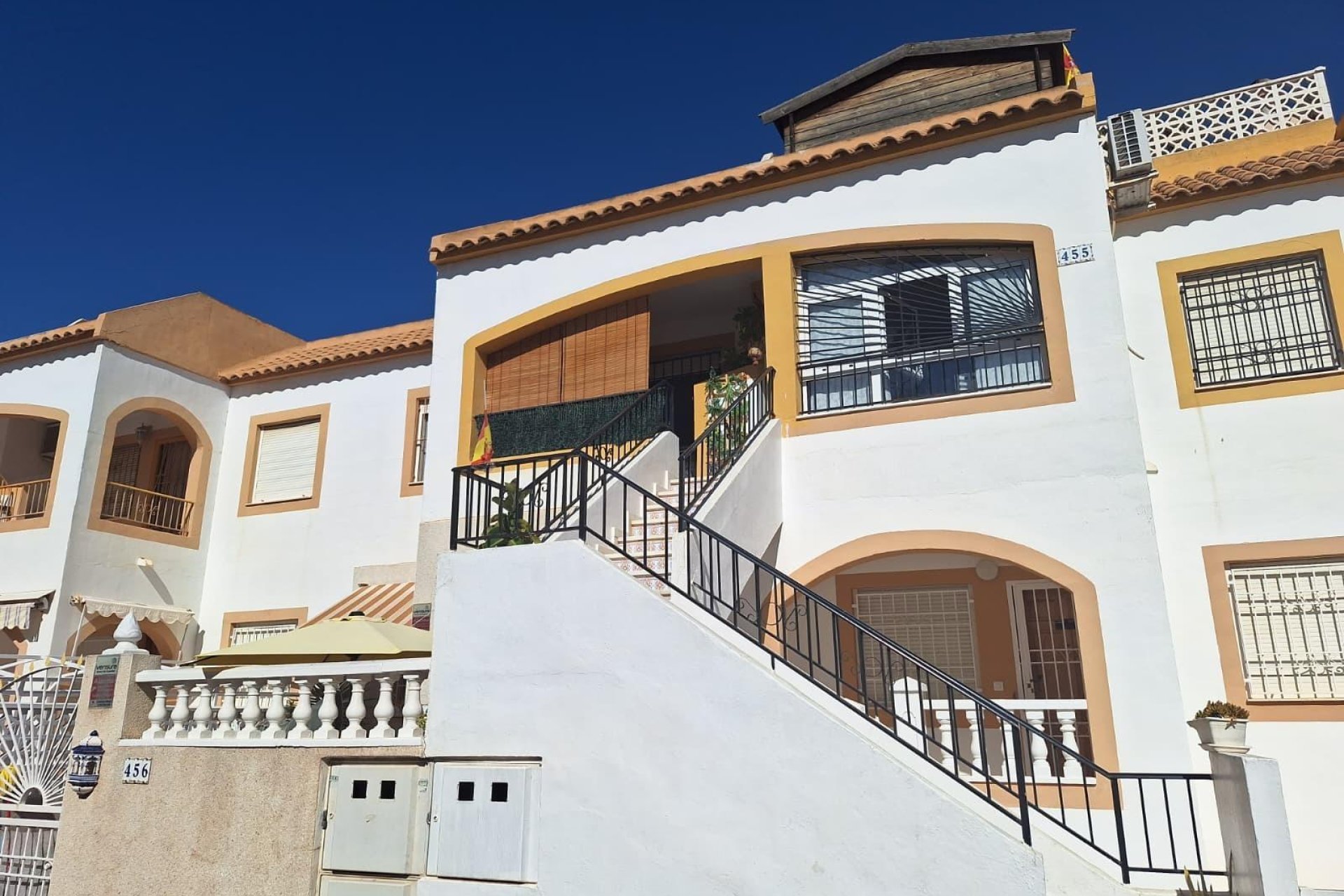 Resale - Bungalow -
Torrevieja - El Limonar