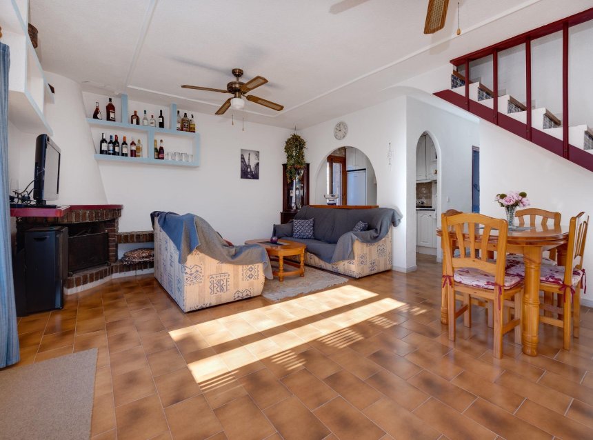 Resale - Bungalow -
Torrevieja - La Mata