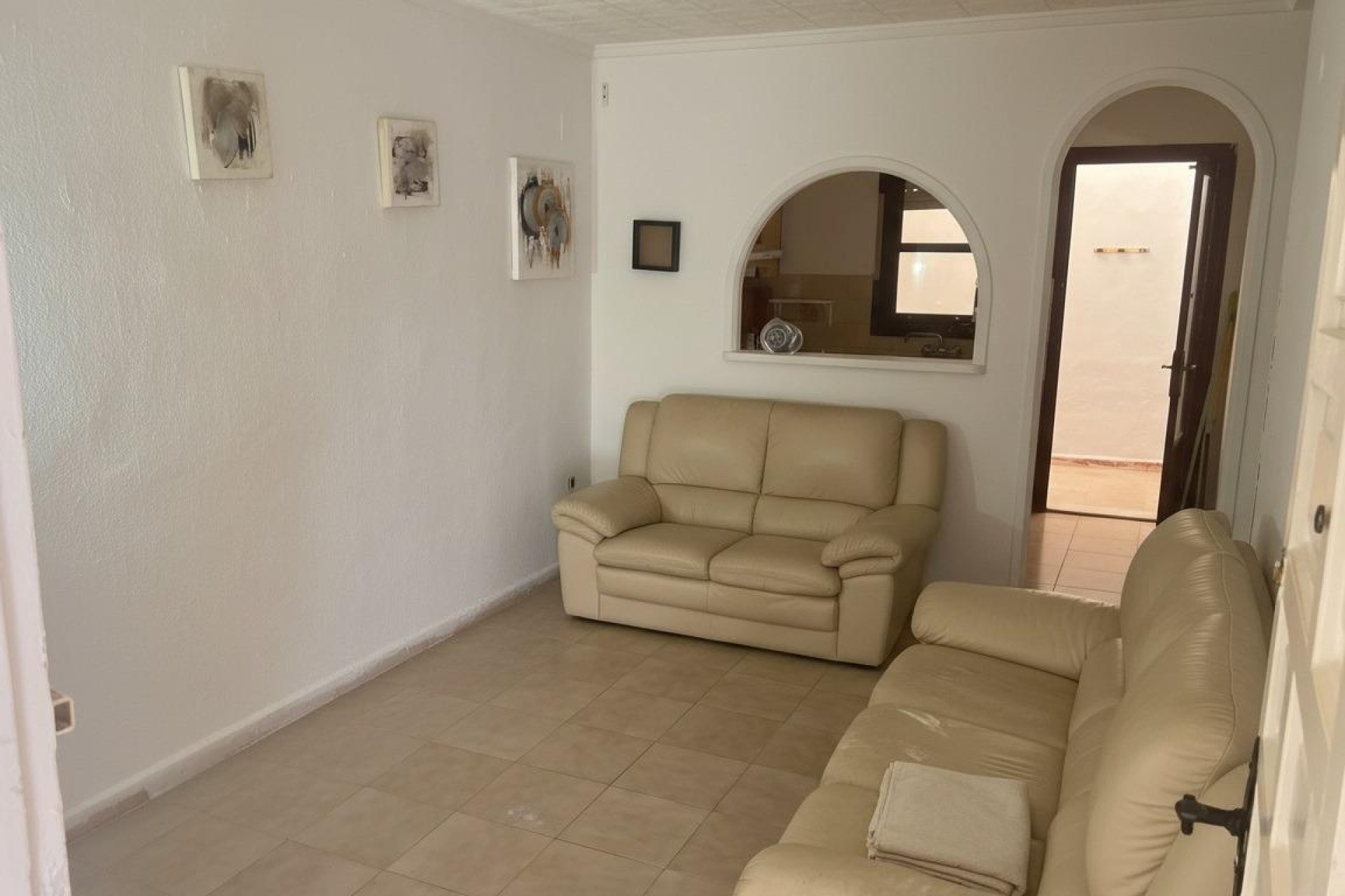 Resale - Bungalow -
Torrevieja - La Siesta - El Salado - Torreta