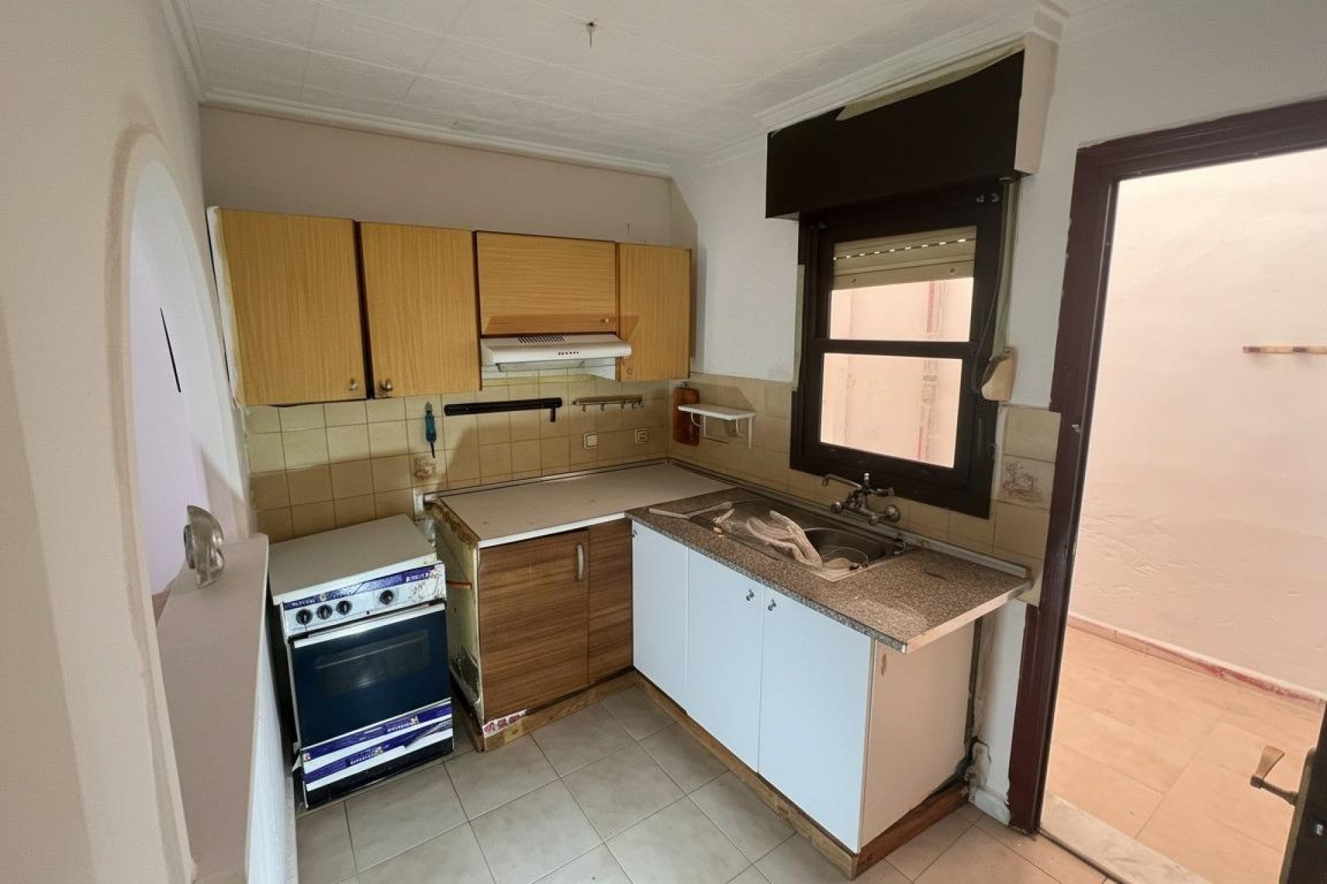 Resale - Bungalow -
Torrevieja - La Siesta - El Salado - Torreta