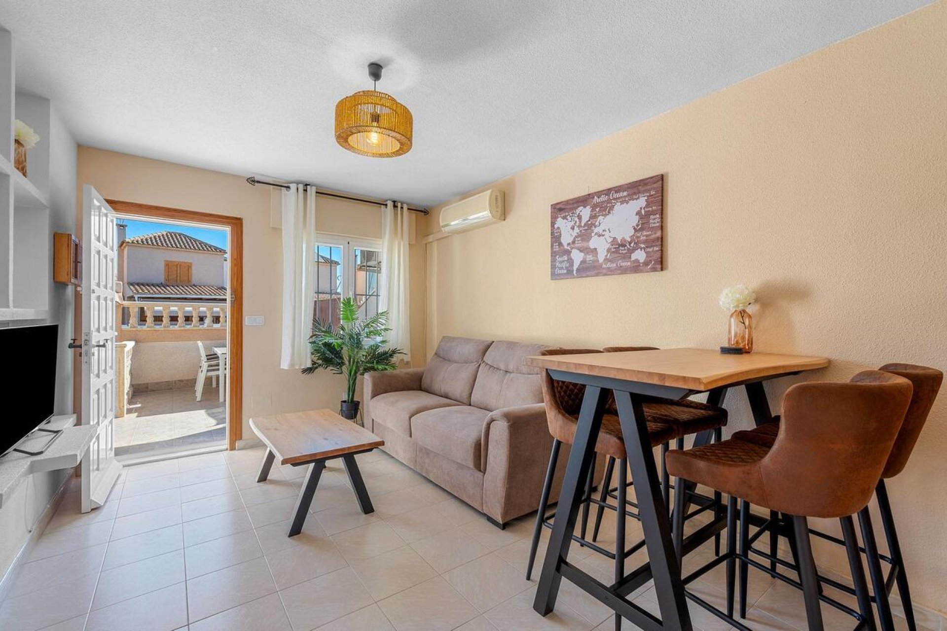 Resale - Bungalow -
Torrevieja - Los Balcones