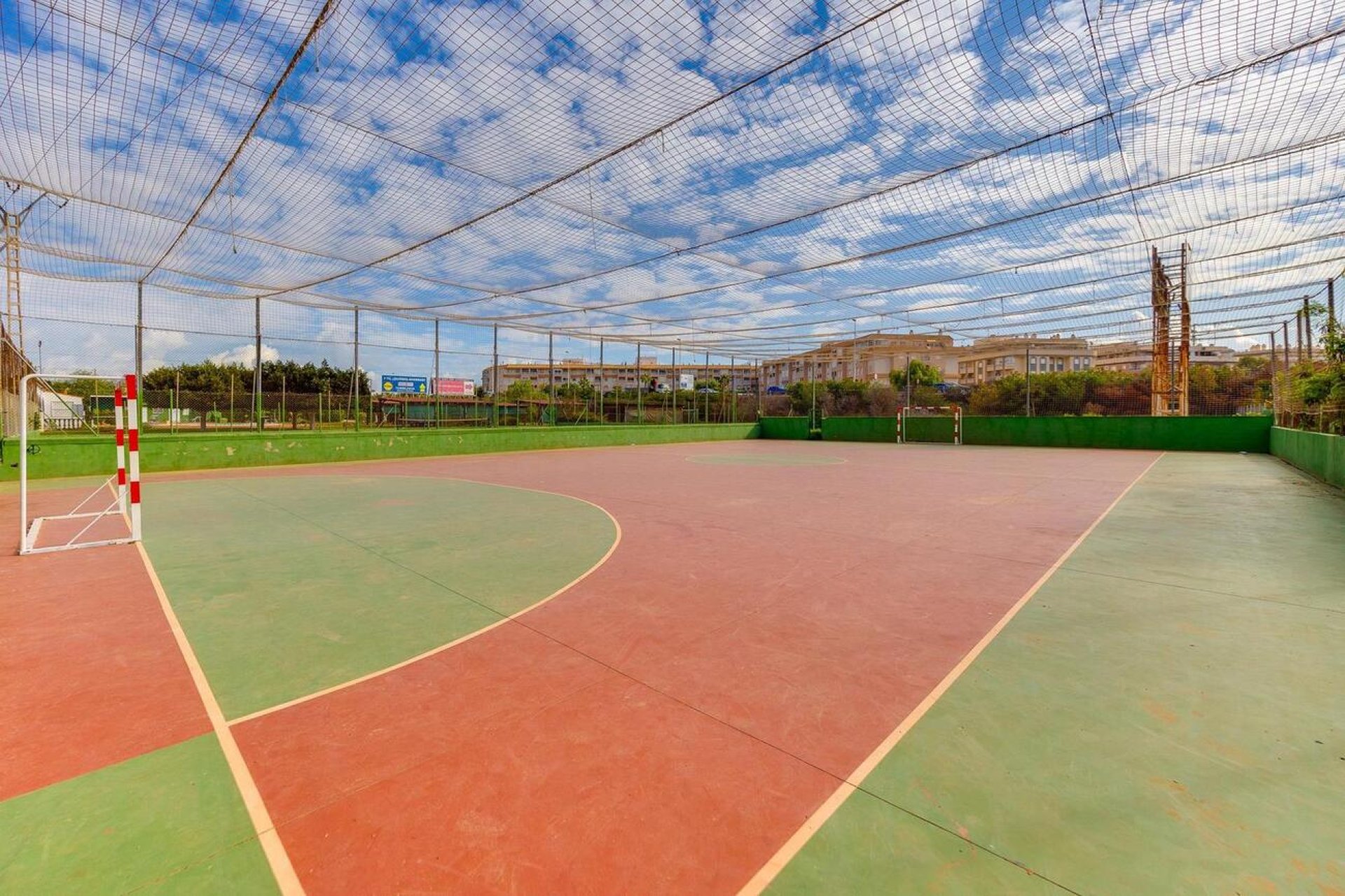 Resale - Bungalow -
Torrevieja - Parque de las Naciones