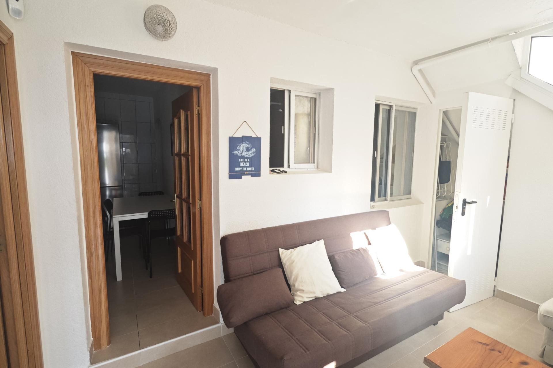 Resale - Bungalow -
Torrevieja - Playa del Cura