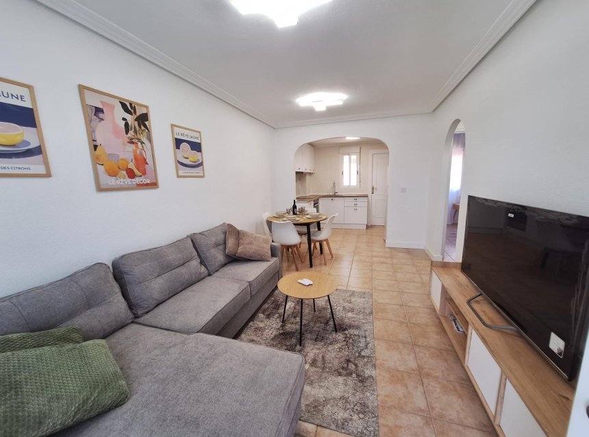 Resale - Bungalow -
Torrevieja - Sector 25