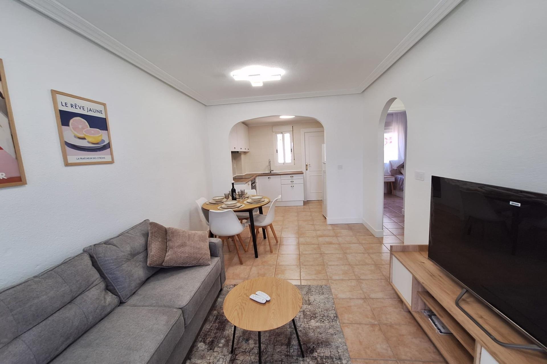 Resale - Bungalow -
Torrevieja - Sector 25