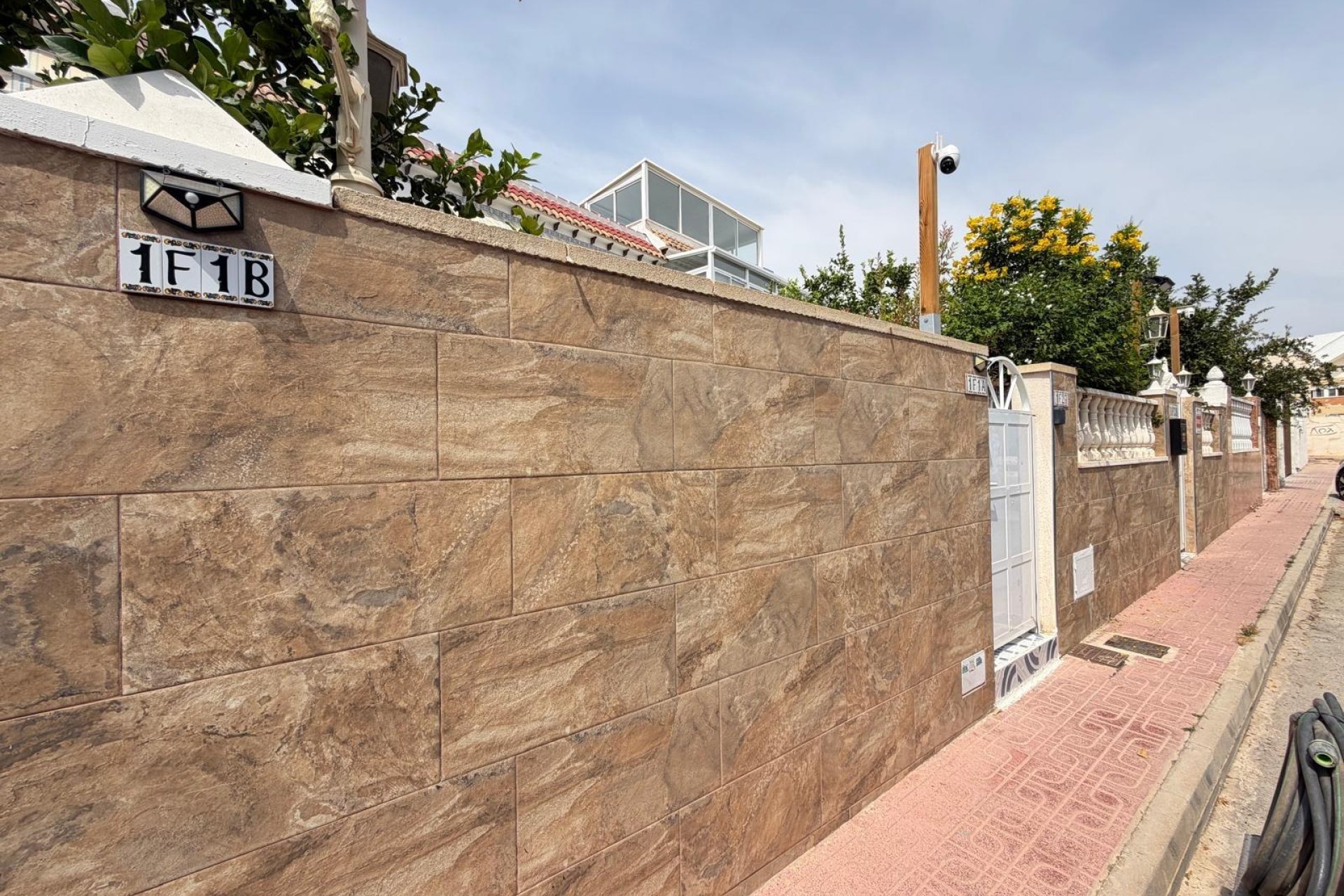 Resale - Bungalow -
Torrevieja - Torreblanca