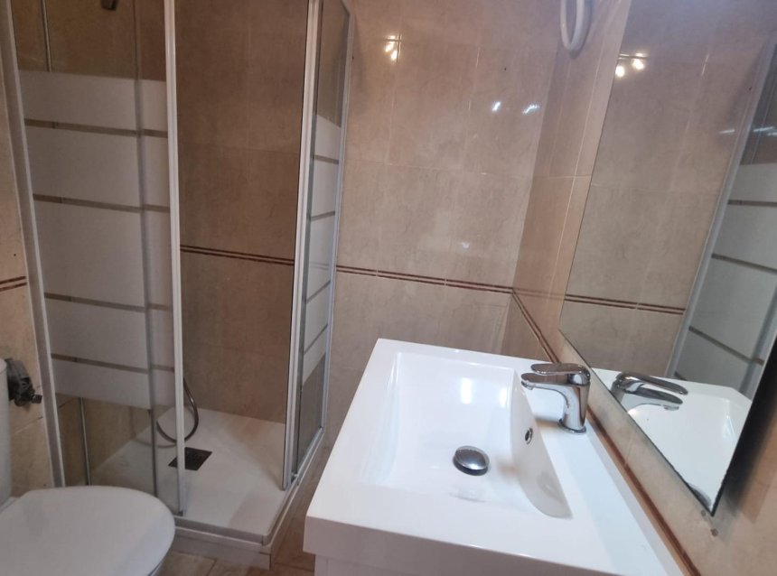 Resale - Bungalow -
Torrevieja - Torreblanca