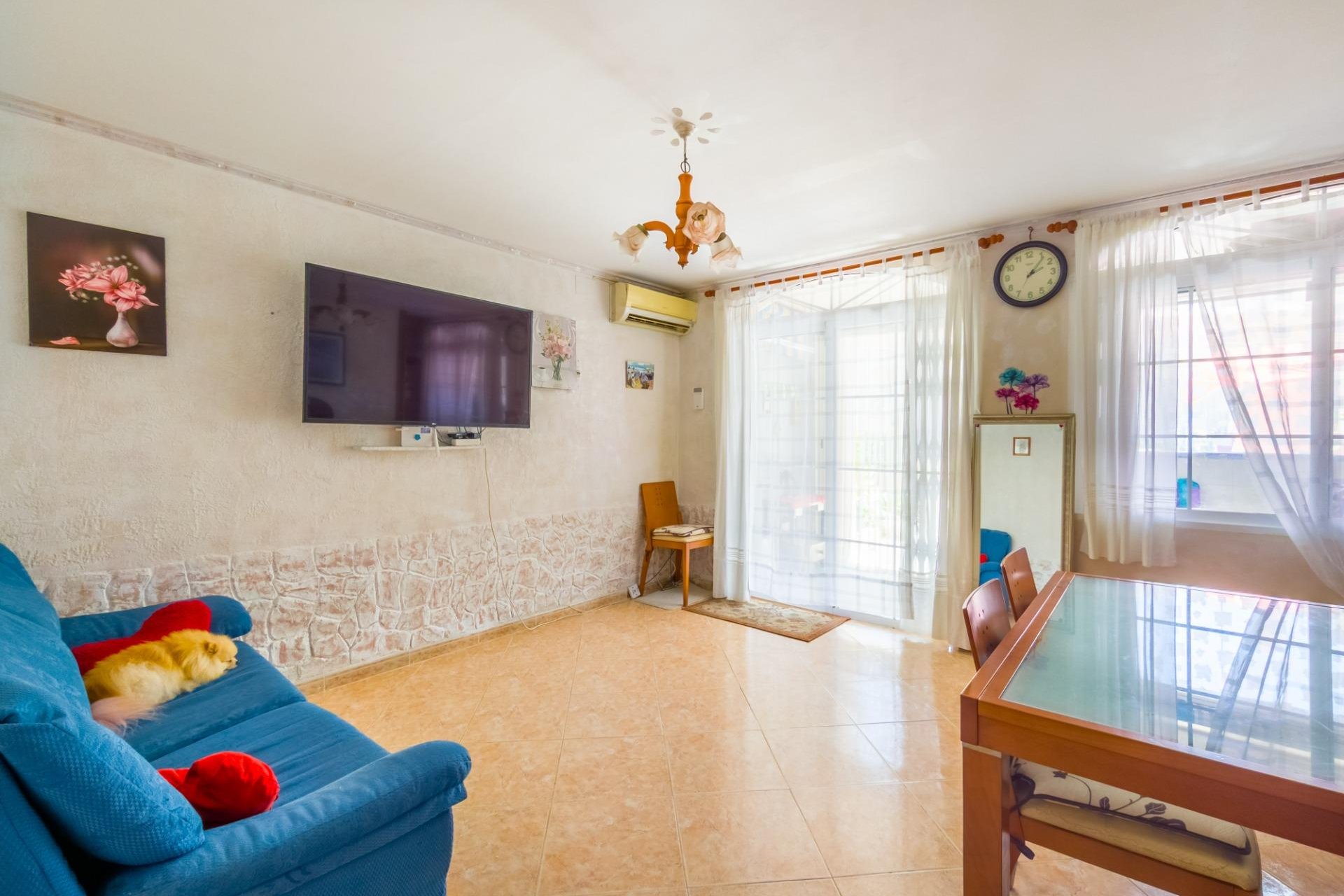 Resale - Bungalow -
Torrevieja - Torretas