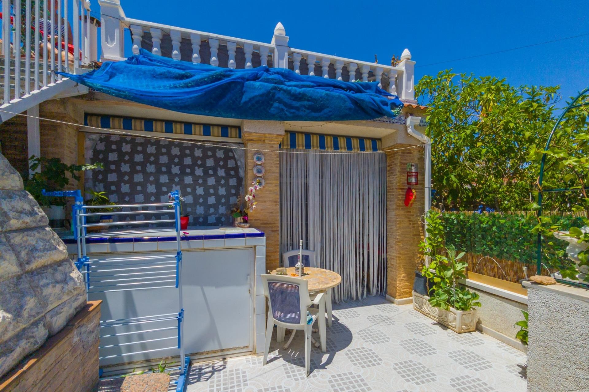 Resale - Bungalow -
Torrevieja - Torretas