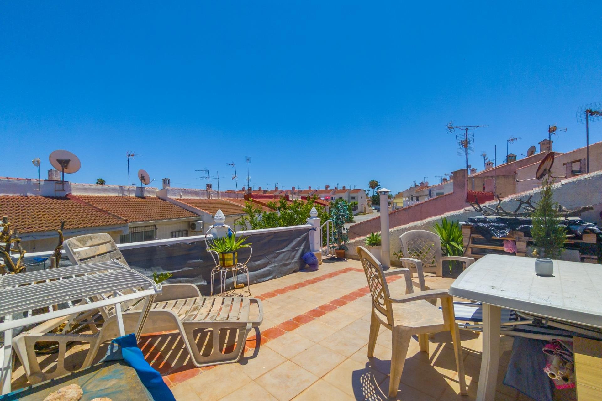 Resale - Bungalow -
Torrevieja - Torretas