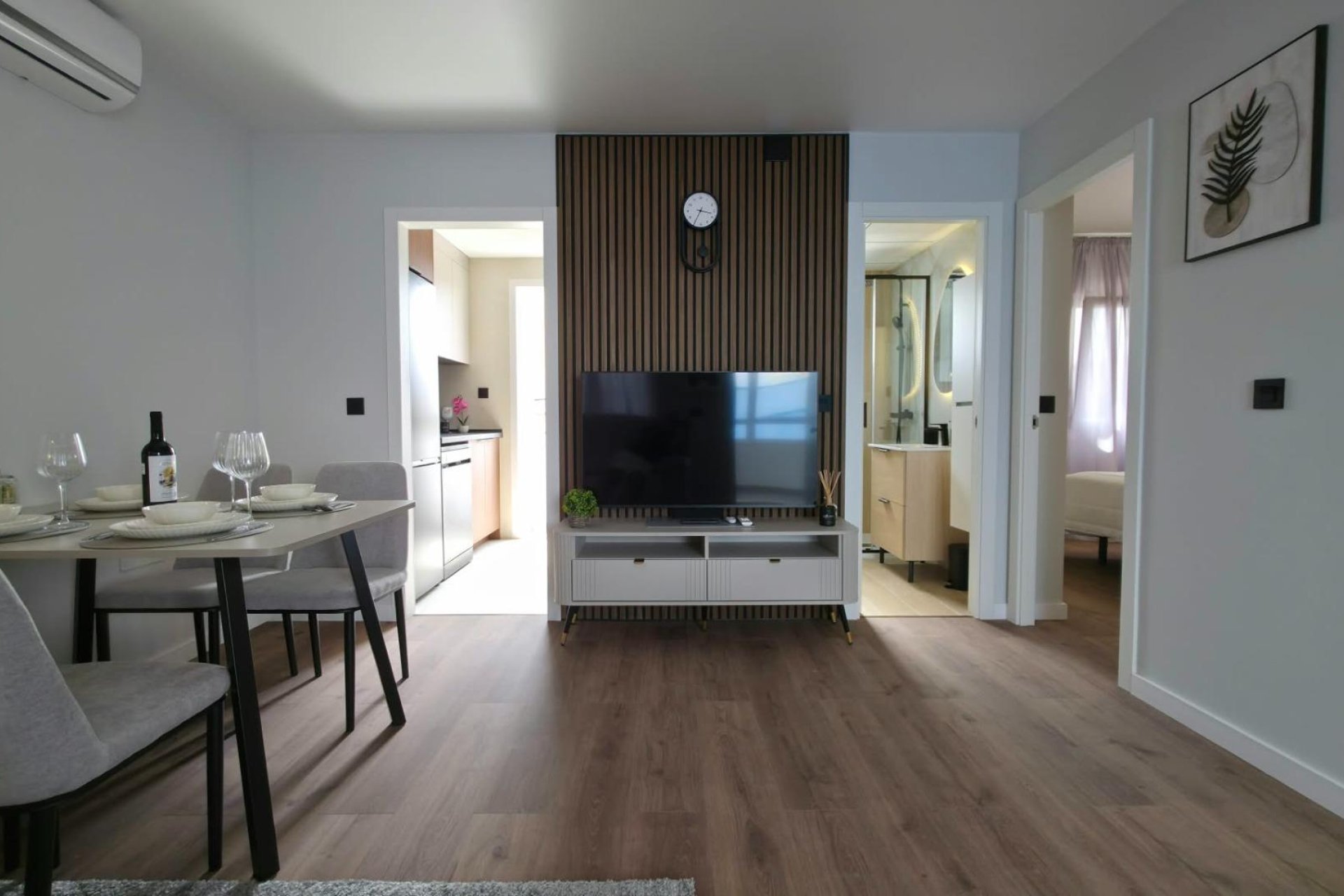 Resale - Bungalow -
Torrevieja - Zona Los Frutales