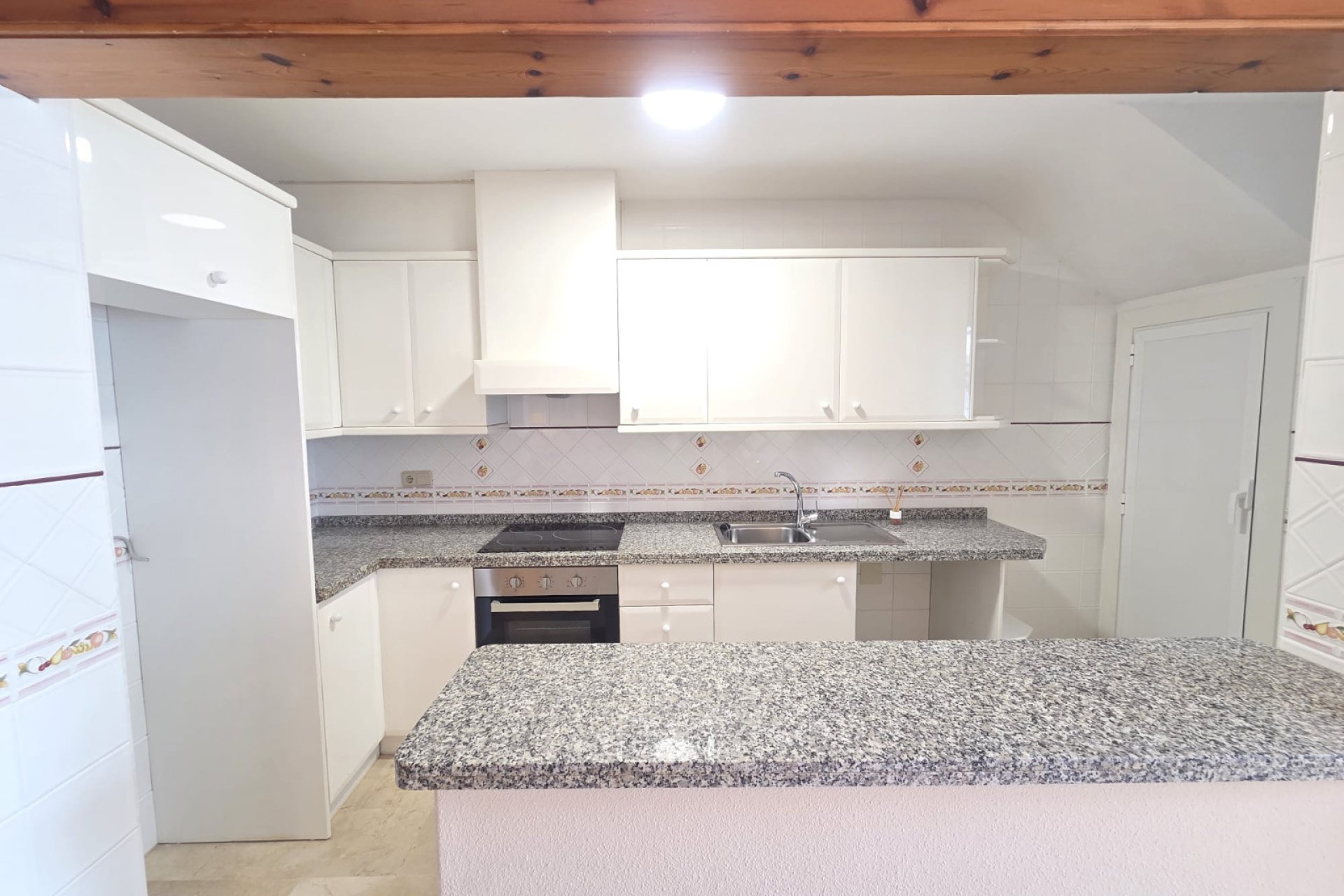 Resale - Bungalow -
Villamartin - Costa Blanca