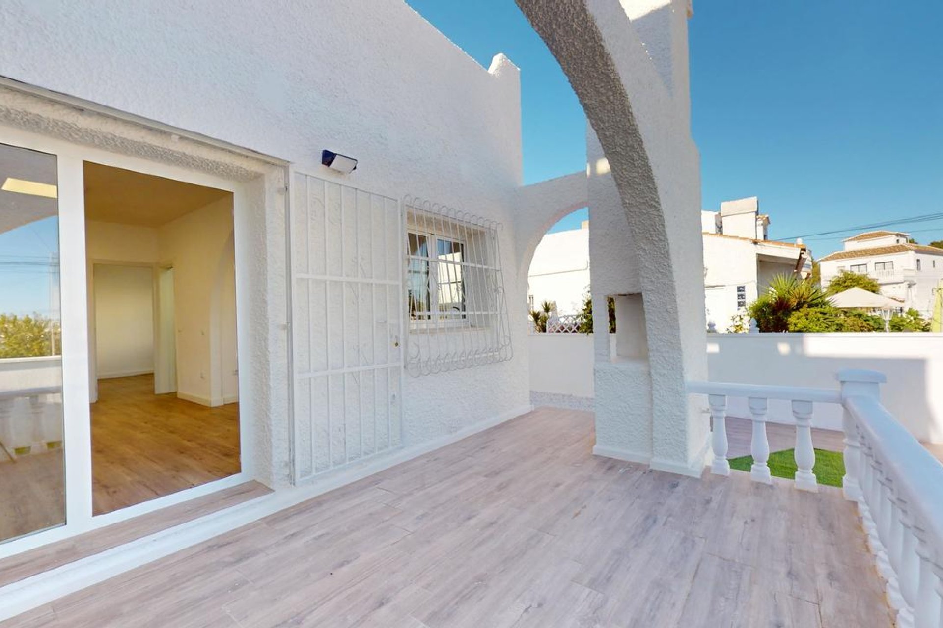 Resale - Bungalow -
Villamartin - Costa Blanca