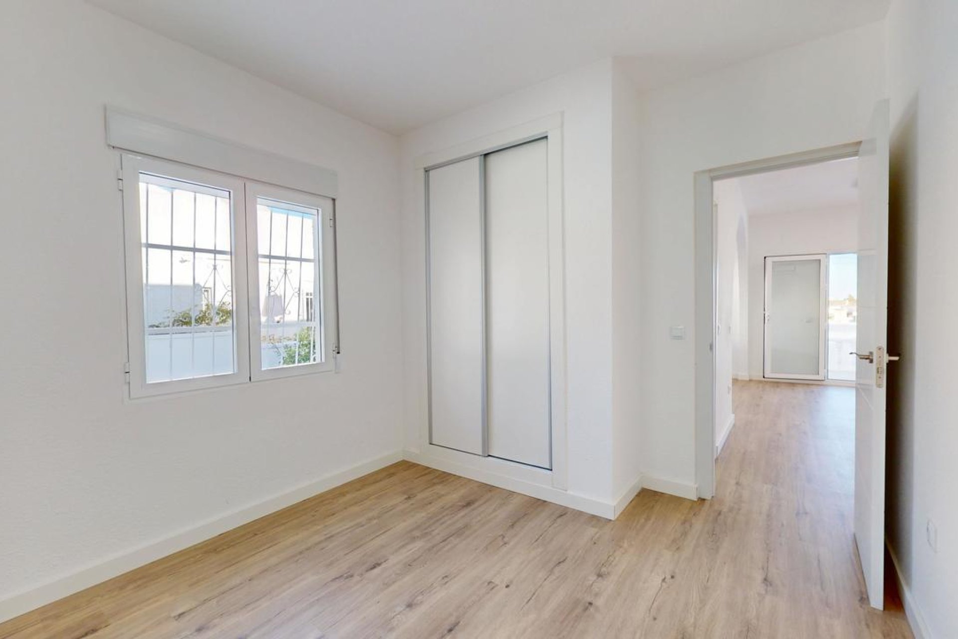 Resale - Bungalow -
Villamartin - Costa Blanca