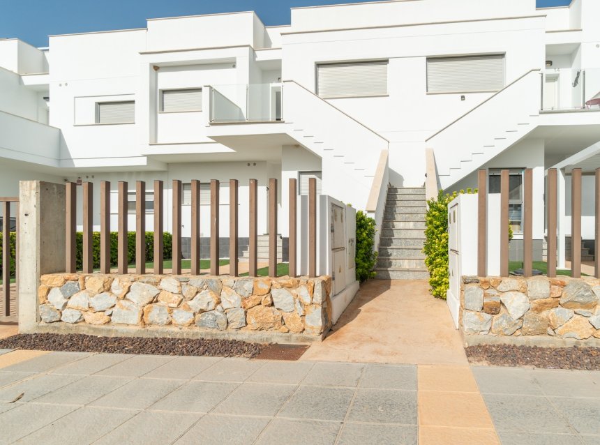 Resale - Bungalow -
Vistabella Golf Entre Naranjos - Inland