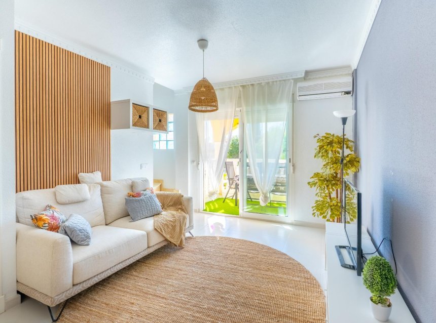 Resale - Duplex -
Algorfa - Comunidad Valenciana