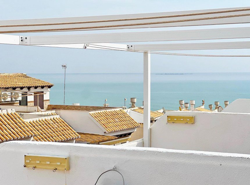 Resale - Duplex -
Guardamar del Segura - Benamor