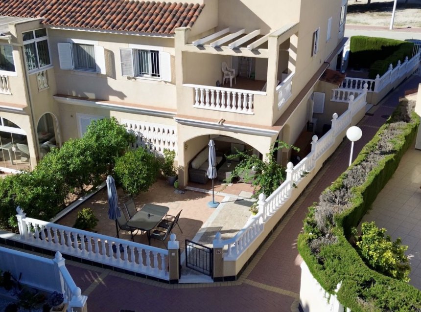Resale - Duplex -
Orihuela Costa - Costa Blanca