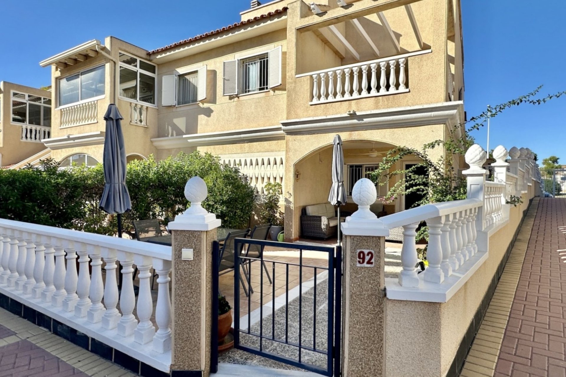 Resale - Duplex -
Orihuela Costa - Costa Blanca