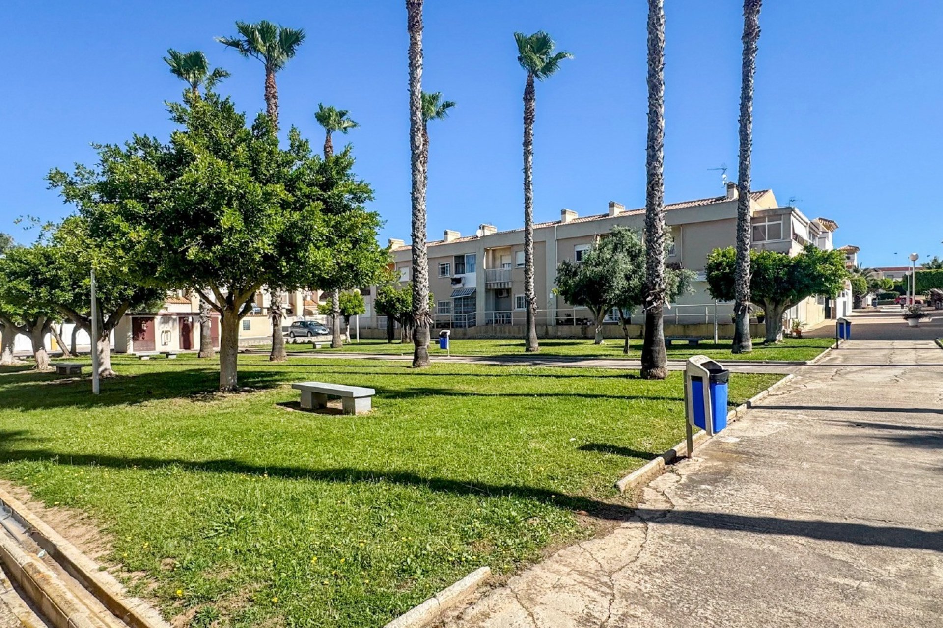 Resale - Duplex -
Torrevieja - Costa Blanca
