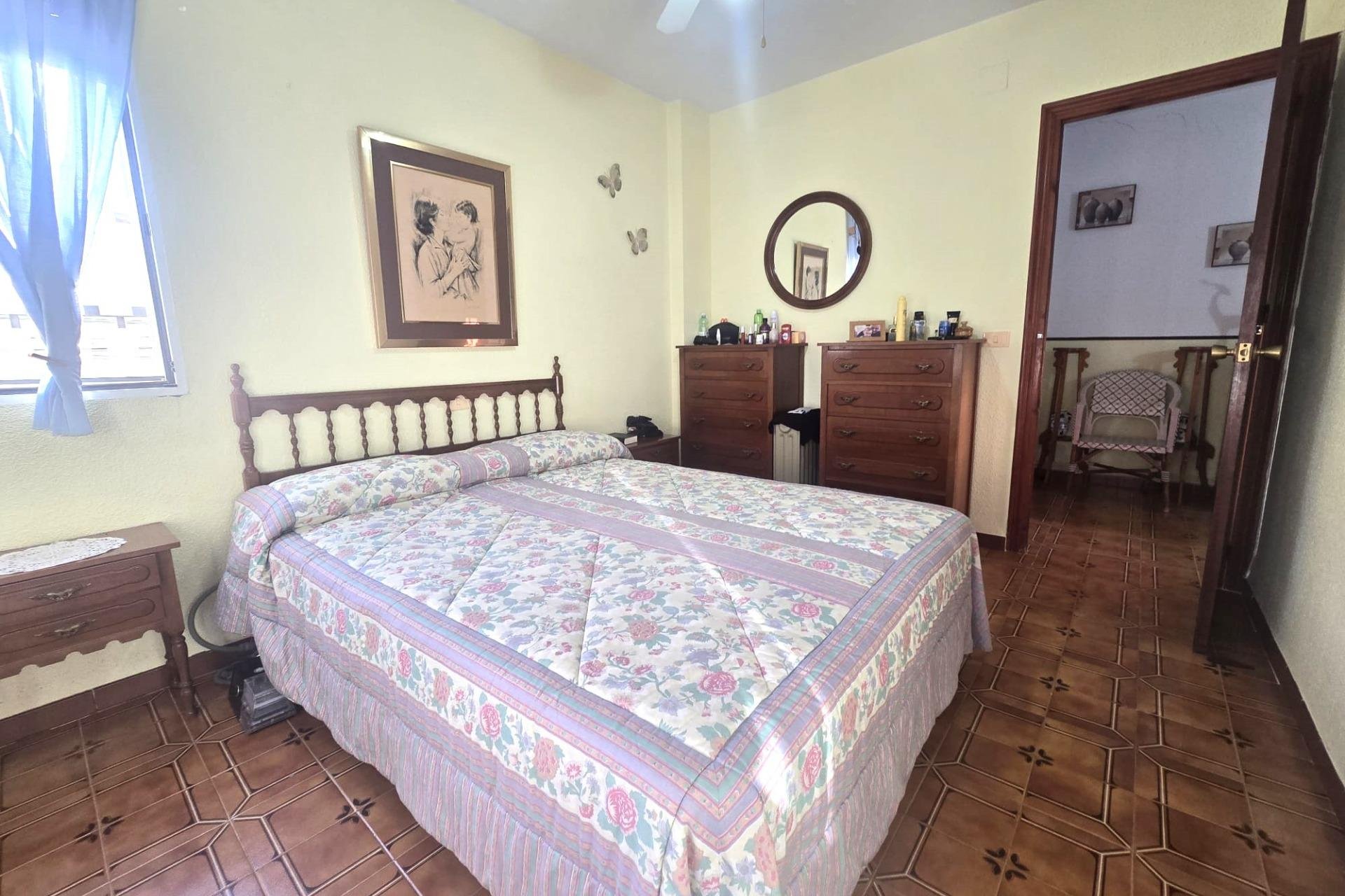 Resale - Duplex -
Torrevieja - Habaneras