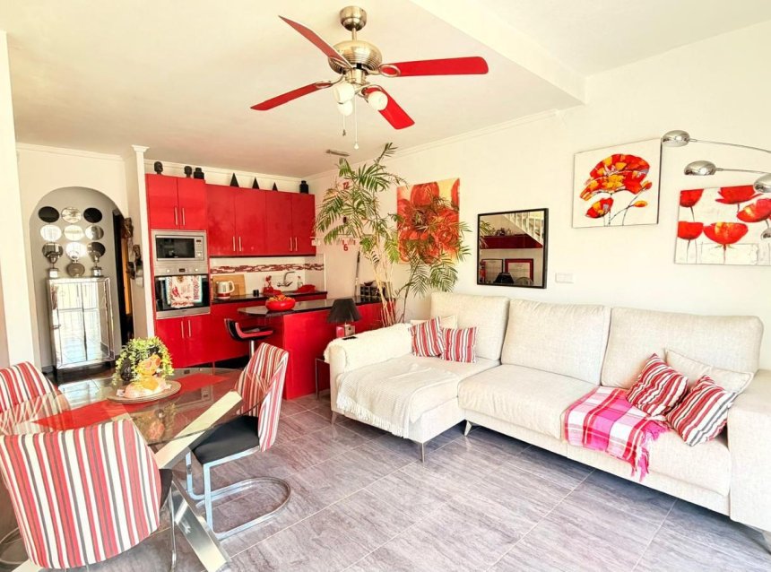 Resale - Duplex -
Torrevieja - La Siesta - El Salado - Torreta