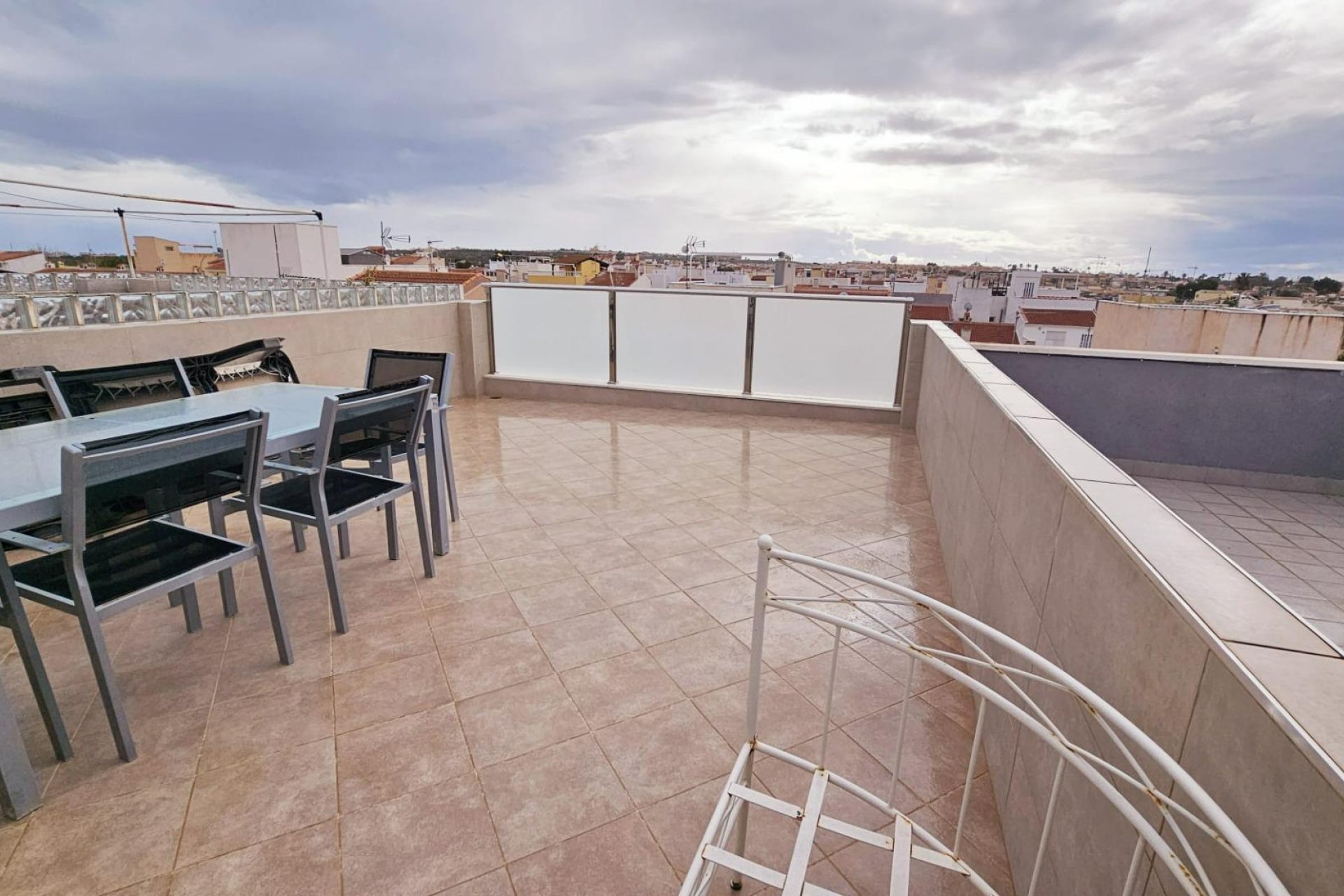 Resale - Duplex -
Torrevieja - La Siesta
