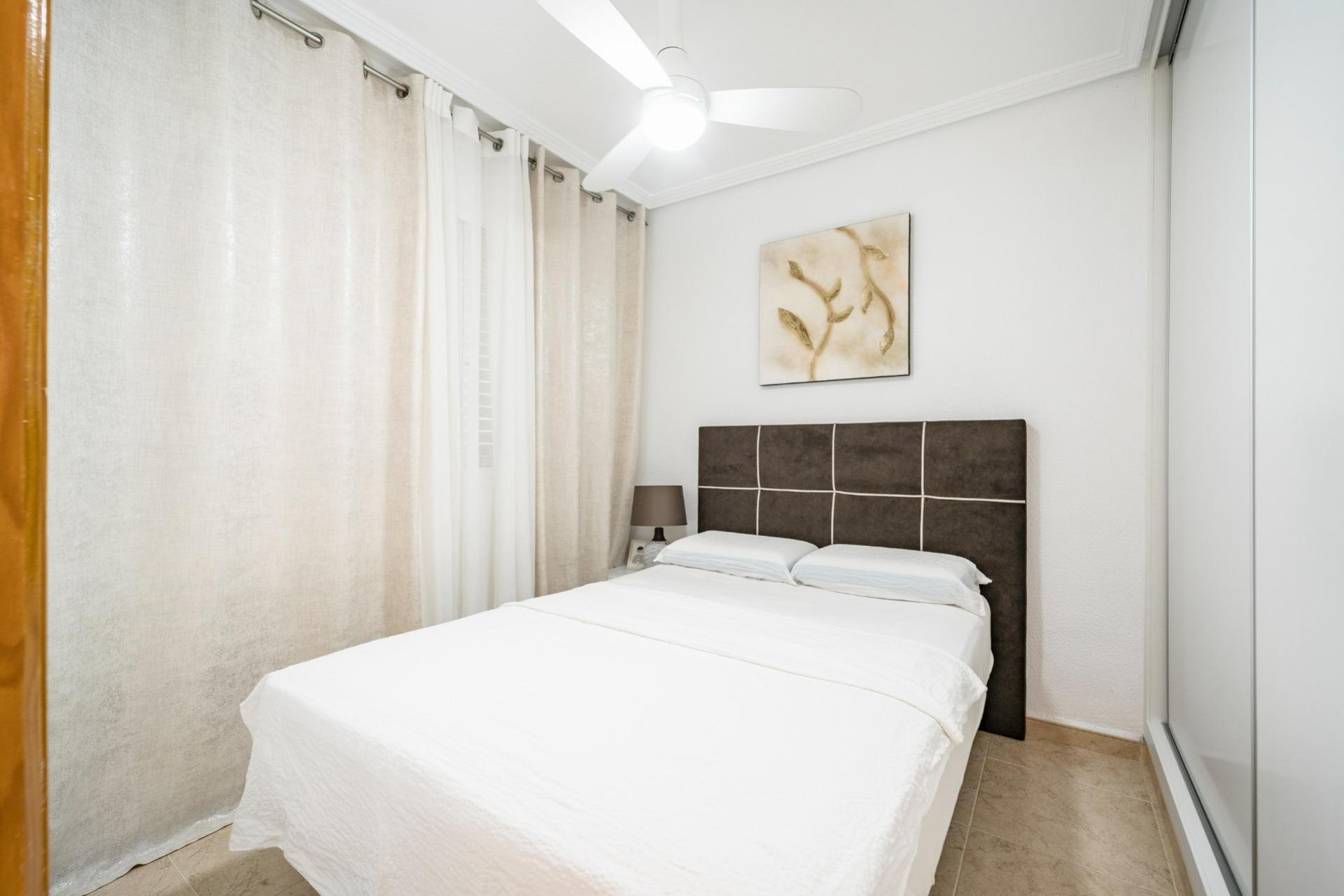 Resale - Duplex -
Torrevieja - Playa De Los Naufragos