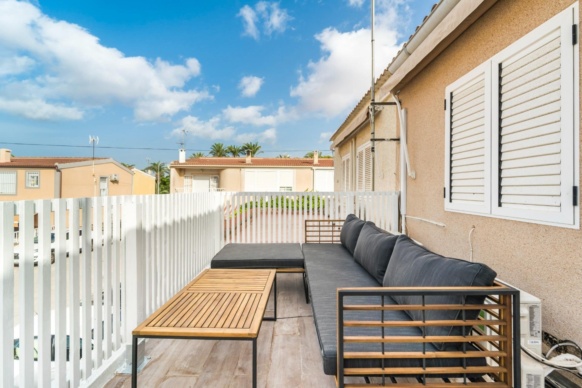 Resale - Duplex -
Torrevieja - Playa De Los Naufragos