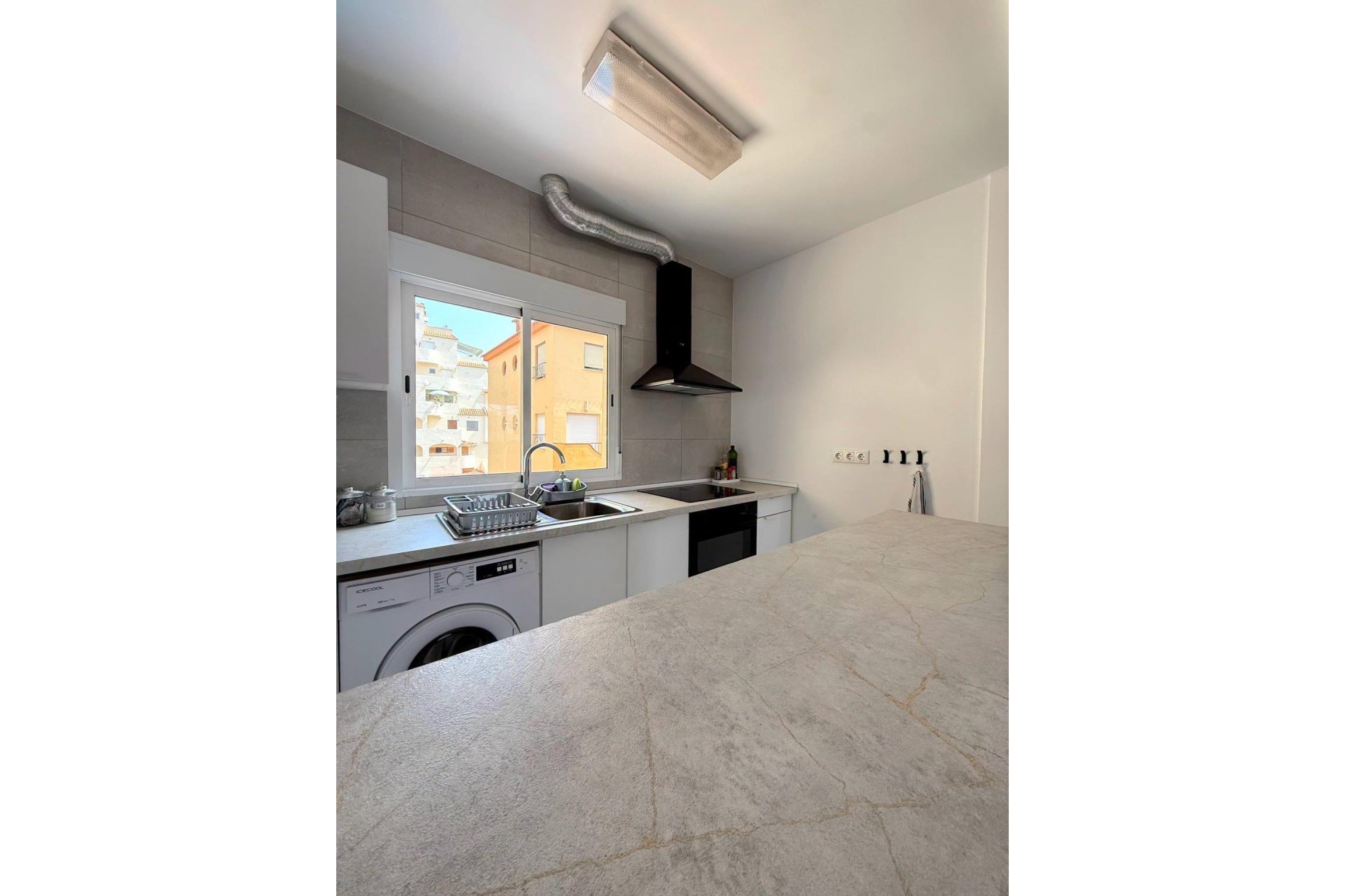 Resale - Duplex -
Torrevieja - Playa del Cura