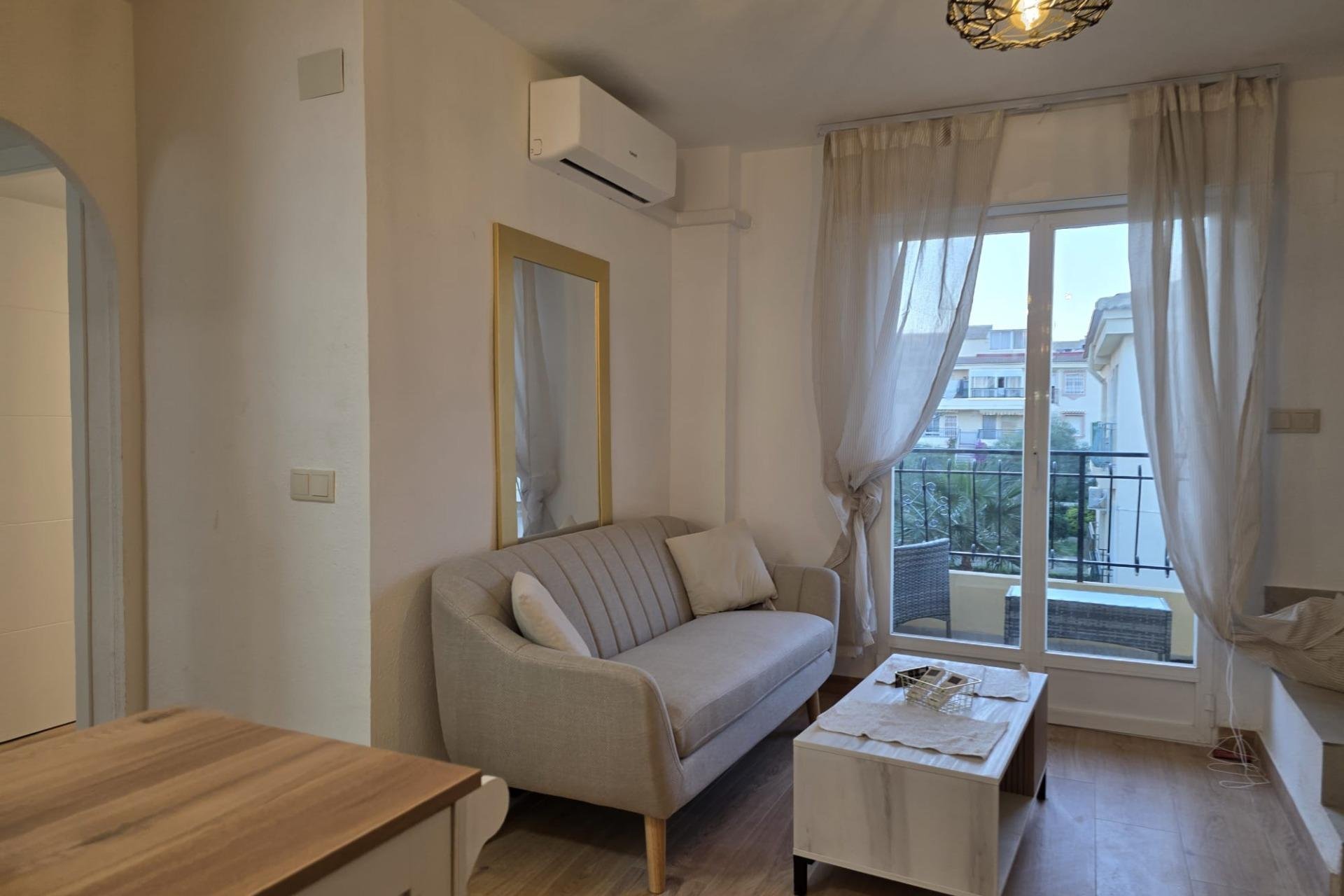 Resale - Penthouse -
Torrevieja - Cala Ferris