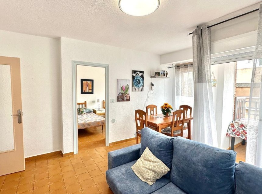 Resale - Penthouse -
Torrevieja - Centro