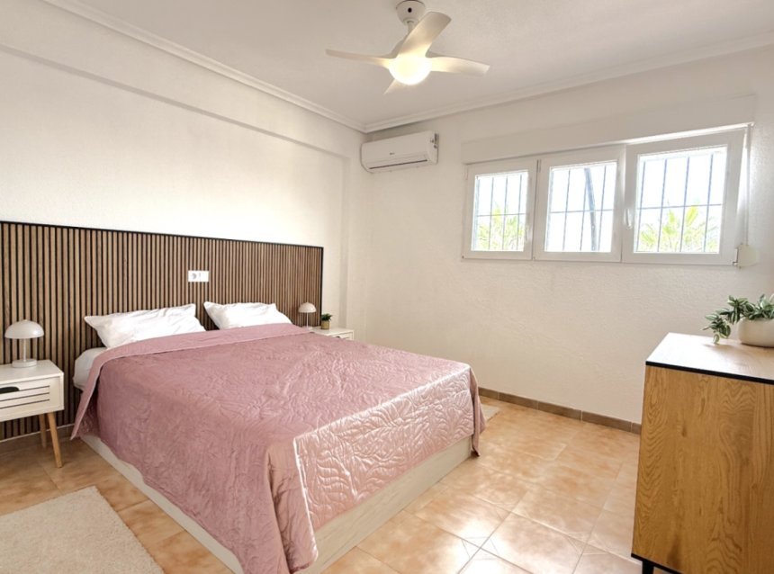 Resale - Penthouse -
Torrevieja - Costa Blanca