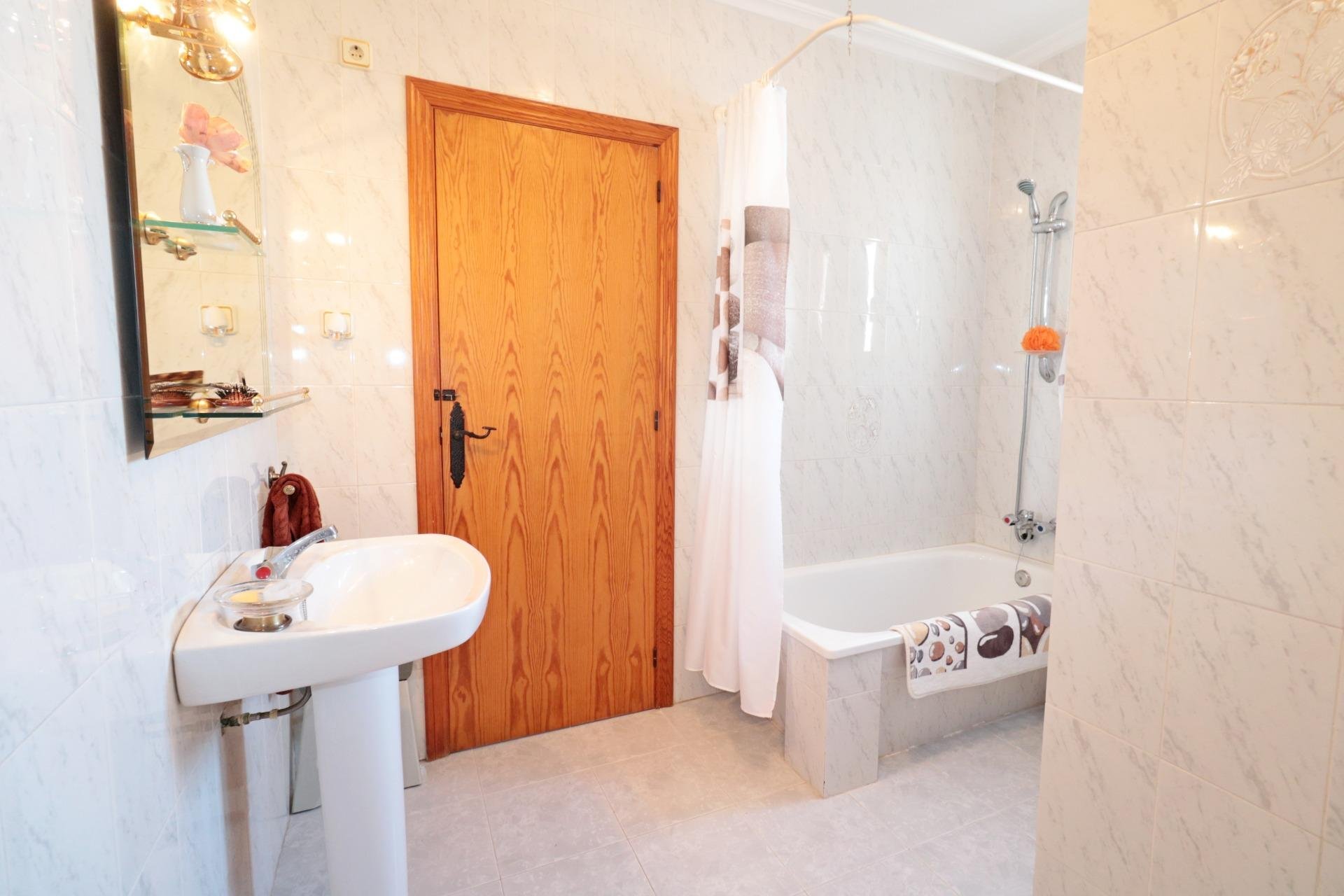 Resale - Penthouse -
Torrevieja - Habaneras
