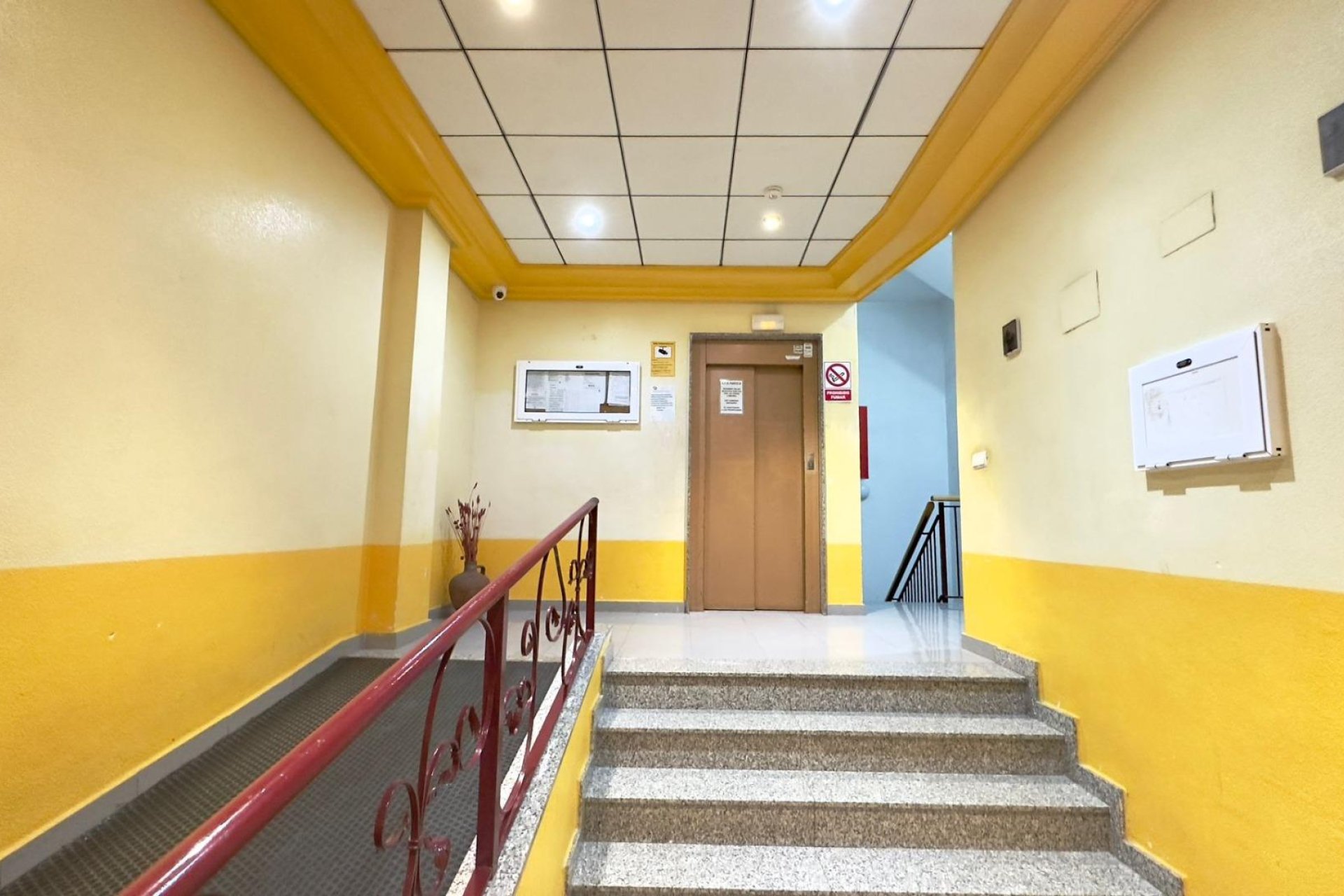 Resale - Penthouse -
Torrevieja - Parque de las Naciones