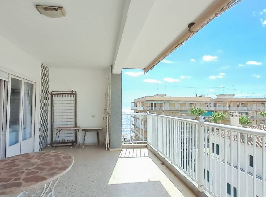 Resale - Penthouse -
Torrevieja - Playa De Los Naufragos